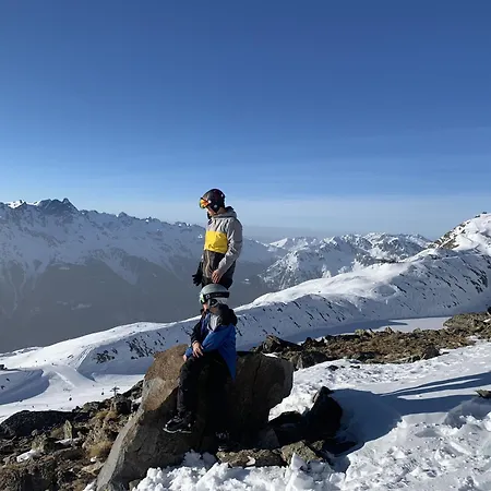 Sunny Mountain View Balcony Alpe D Huez Ensoleille Balcon Vue Montagne Alpe d'Huez